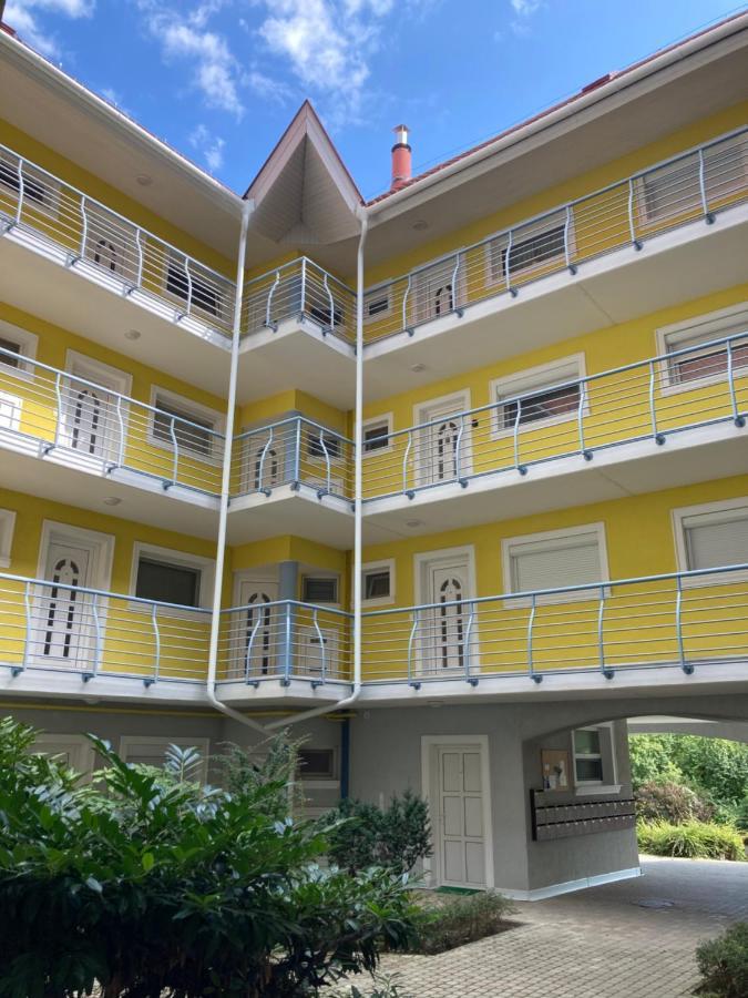 Libellula Apartman Heviz Ngoại thất bức ảnh