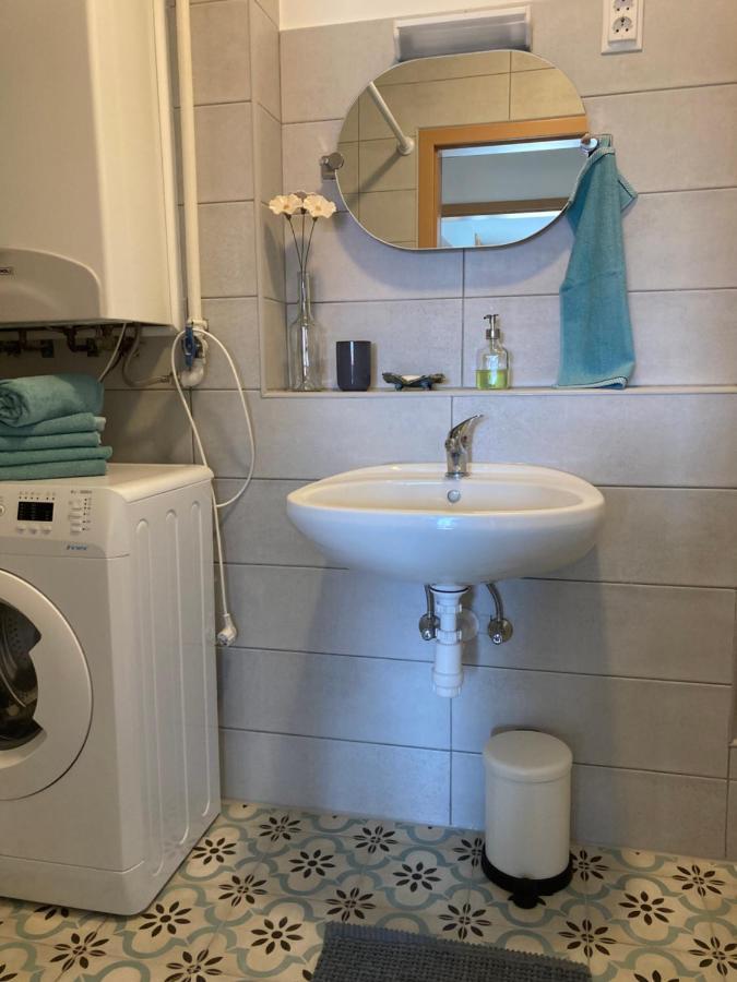 Libellula Apartman Heviz Ngoại thất bức ảnh